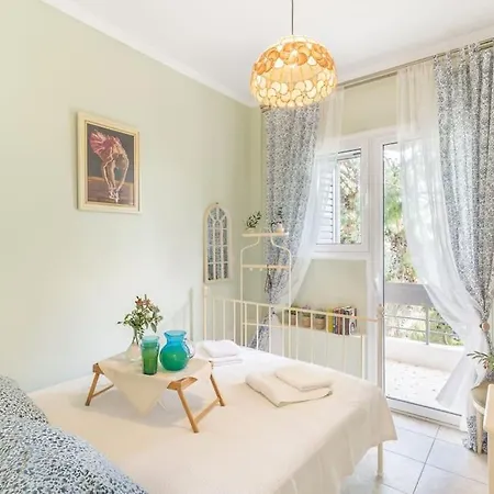 Charming Apartment In Βάρκιζα Εξωτερικό φωτογραφία